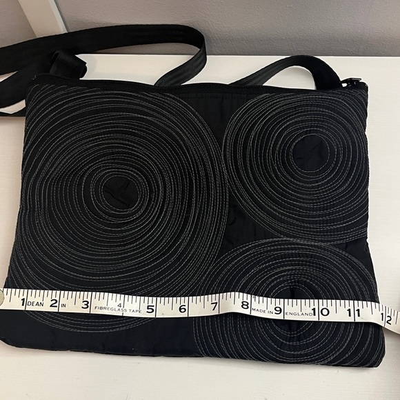 Tenacious Flat Black Crossbody Bag - Picture 6 of 6